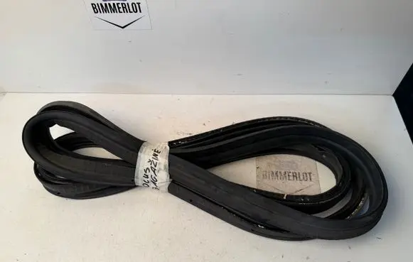 Ford Focus Trunk rubber seal (body) JX7R9404A07AH 506484 7064841