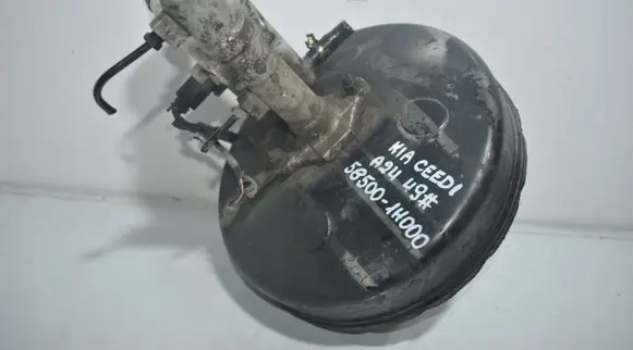 KIA Ceed Brake booster 585001H000