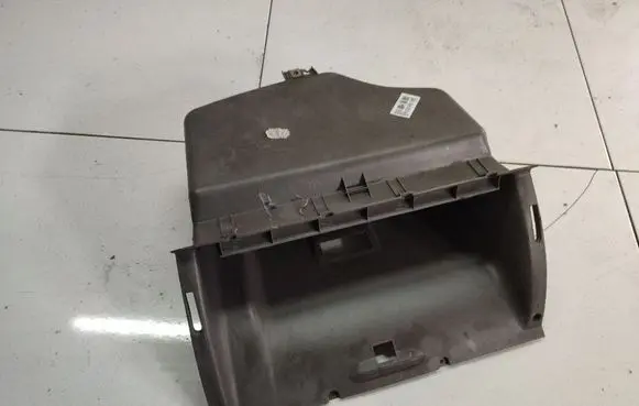 Citroen Xsara Picasso Glove box 963131707B02