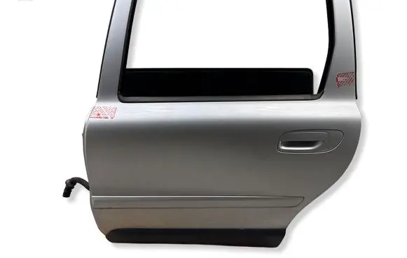 Volvo XC70 Rear door 