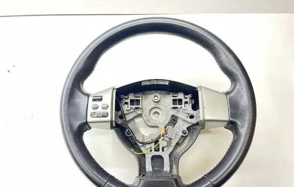 Nissan Note (E11) Steering wheel