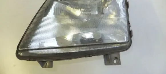 Mercedes-Benz Vito Viano W638 Headlight/headlamp