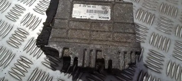 Volkswagen Polo III 6N 6N2 6NF Engine control unit/module 030906026AK