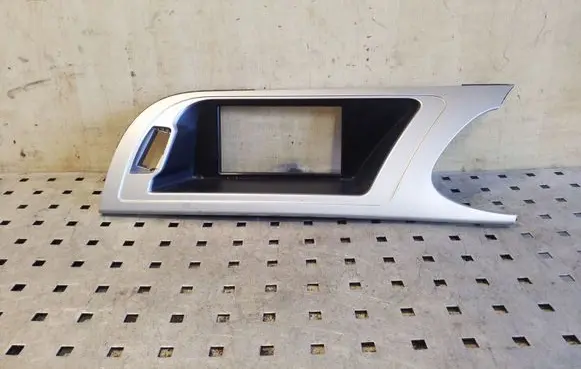 Audi A4 S4 B8 8K Panel trim 8K2857185