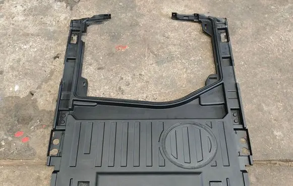 Audi A6 C7 Spare wheel section trim 4G9864797