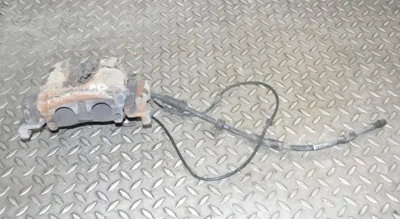 Mercedes-Benz GLE (W166 - C292) Front brake caliper
