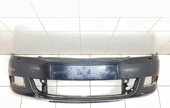 Skoda Octavia Mk2 (1Z) Front bumper 1Z0807221M