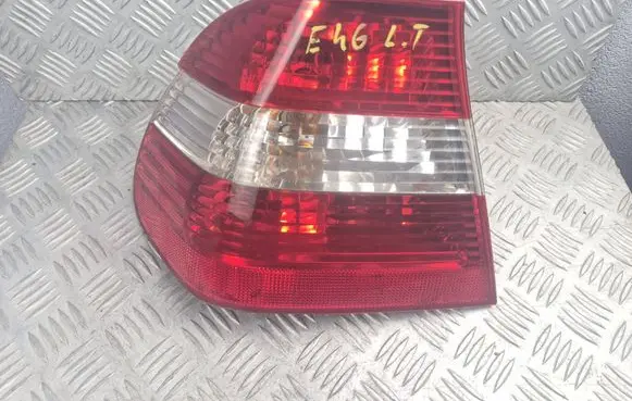 BMW 3 E46 Rear/tail lights 6910531 3880131