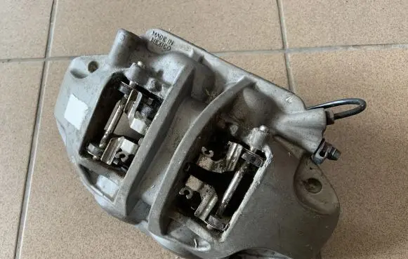 Audi Q5 SQ5 Front brake caliper 80A615106Q 80A615106