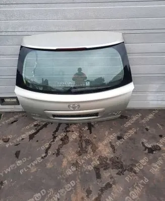 Toyota Avensis T250 Truck tailgate 
