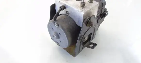 Mazda MX-5 NB Miata ABS Pump N068437A0