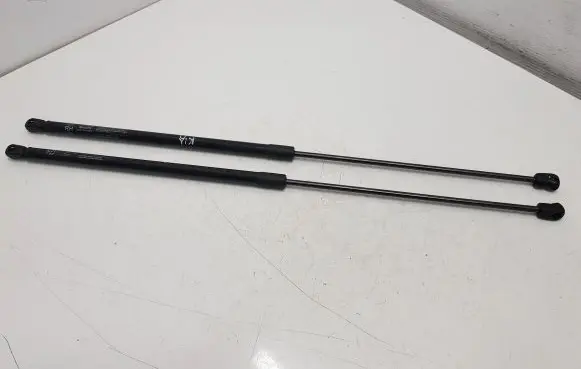 KIA Soul Front bonnet/hood damper/strut 81171B2000 81161B2000