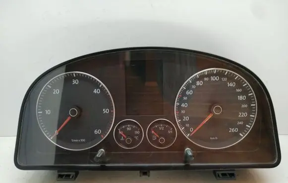 Volkswagen Caddy Speedometer (instrument cluster) 1T0920873A VWZ7Z0G7026029 V0003000