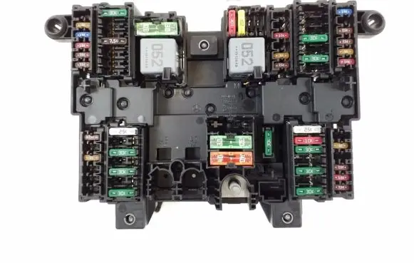 Mercedes-Benz CLA C118 X118 Fuse module A1779061002