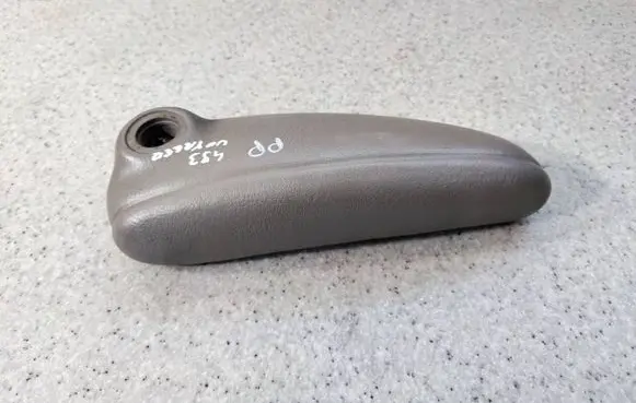 Chrysler Grand Voyager IV Armrest 