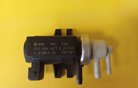Audi A6 S6 C5 4B Turbo solenoid valve 8D0906627B