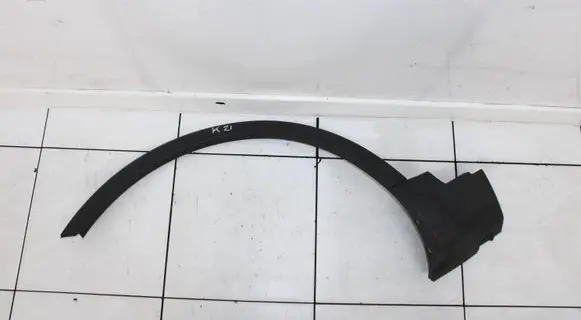 Ford Kuga I Front arch trim 8V41-S16D239