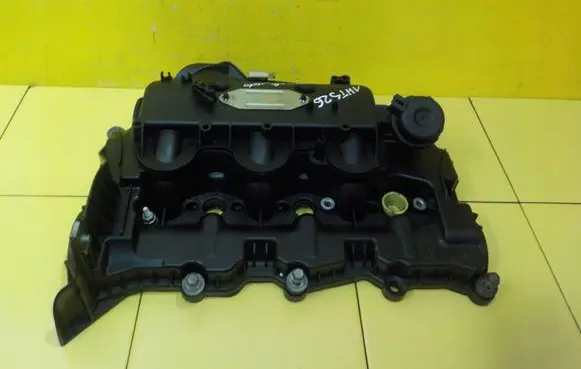 Jaguar XF X250 Rocker cam cover 4S7Q9424JB 1HTS26