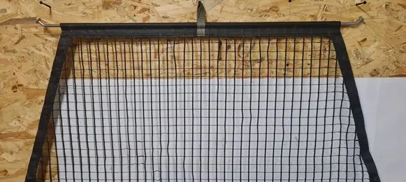 Volkswagen PASSAT B5.5 Trunk/boot cargo luggage net 