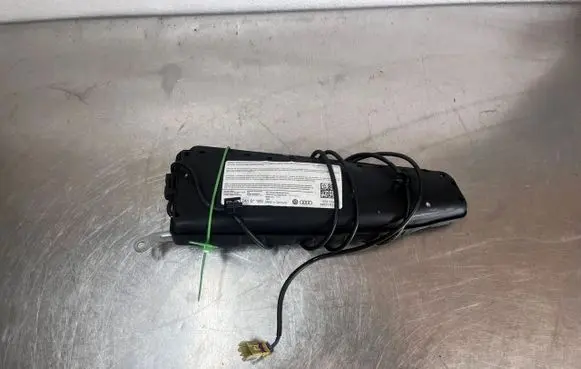 Audi A3 S3 8P Trunk lid opening control unit 8P7880241B
