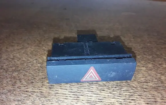 Audi A6 S6 C6 4F Hazard light switch 4F0941509