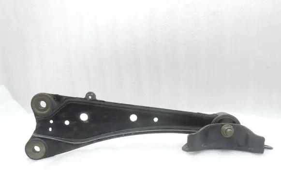 Rear control arm