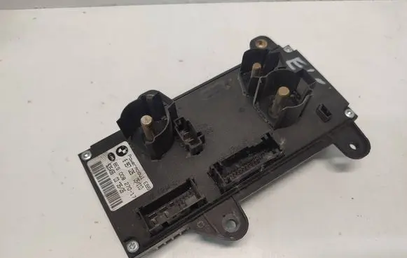 BMW 7 E65 E66 Power management control unit 61316957026 61359132581 61310402557