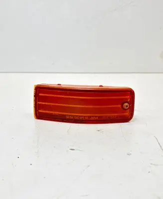 Lexus LS 400 Front fender indicator light