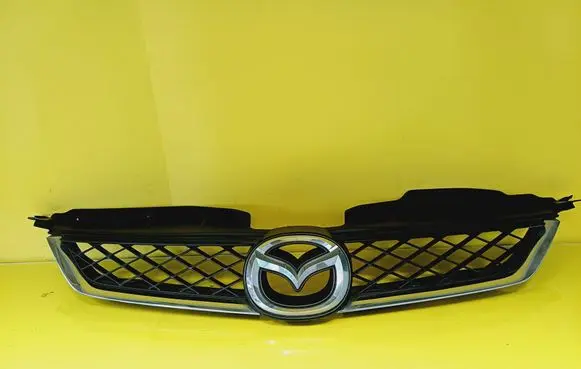 Mazda 5 Front grill C23550711