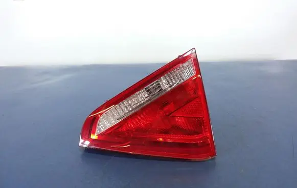 Audi A5 8T 8F Rear/tail lights 8T0945094