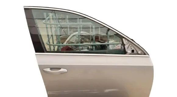 Skoda Octavia Mk3 (5E) Front door