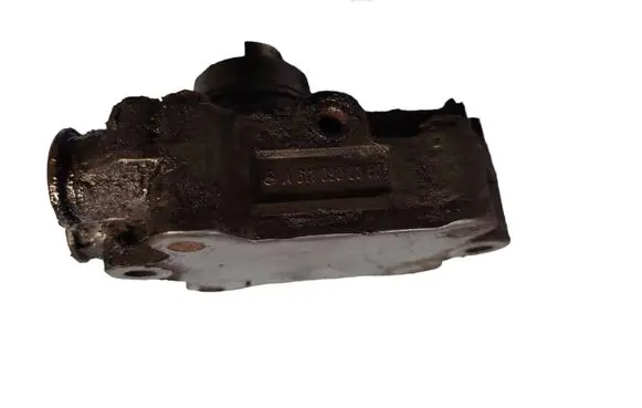 Mercedes-Benz Sprinter W901 W902 W903 W904 Fuel injection high pressure pump A6110900350