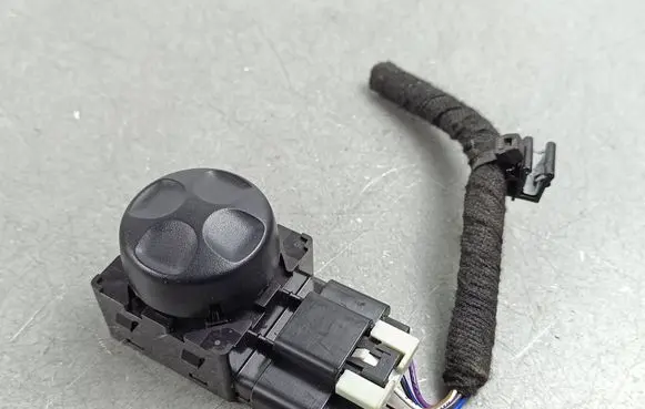 Jeep Compass Seat control switch