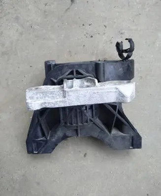 Citroen C5 Aircross Engine mount bracket A1S111CU2