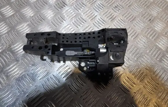 Audi Q5 SQ5 Front door exterior handle/bracket 8T08378655
