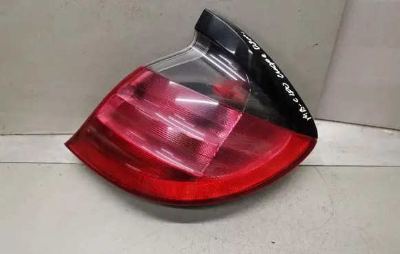 Mercedes-Benz C W203 Rear/tail lights A2038200664