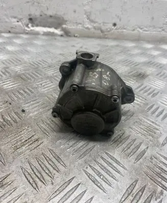 Mercedes-Benz C W204 Vacuum pump A6512300165 GD01497 ENAC46000