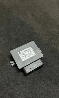 BMW 5 F10 F11 Rear brake EMF control unit/module 23122010 685801701