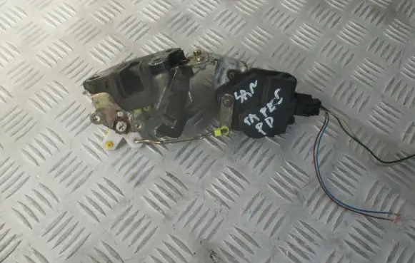 Hyundai Santa Fe Front door lock