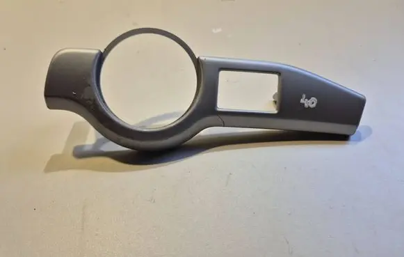 Skoda Octavia Mk2 (1Z) Dashboard glove box trim 1Z1858417
