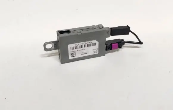 Ford Grand Tourneo Connect Aerial antenna amplifier 7CP118C847VA