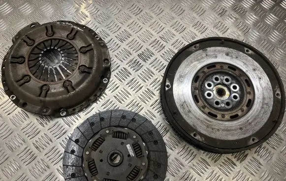 Audi A6 S6 C5 4B Clutch set kit 3082639001