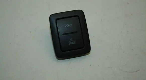 Skoda Octavia Mk2 (1Z) Alarm switch 1T0962109