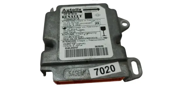 Renault Scenic I Airbag control unit/module 7700437471A 550803800 9246LE03737