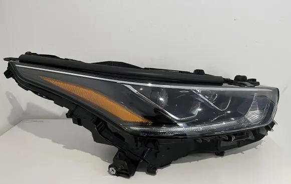 Toyota RAV 4 (XA40) Headlight/headlamp 10000-8A06K