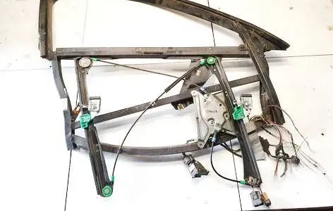 Audi A4 S4 B5 8D Front door window/glass frame 8d0837754