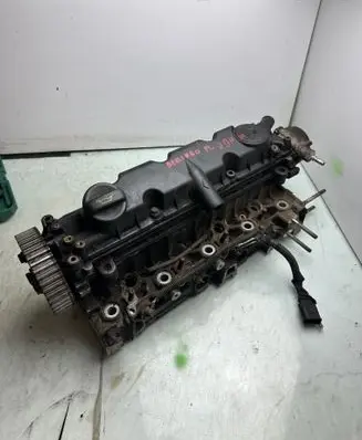 Renault Kangoo I Engine head 9634963010