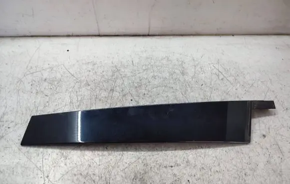 Mercedes-Benz C W204 Front door trim (molding)