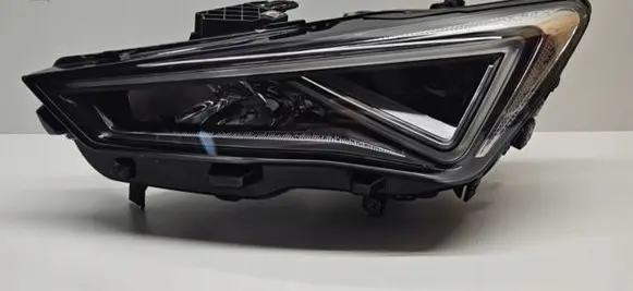 Cupra Formentor Headlight/headlamp 5FG941007F