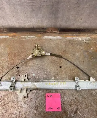 Daewoo Lanos Front door manual window regulator 